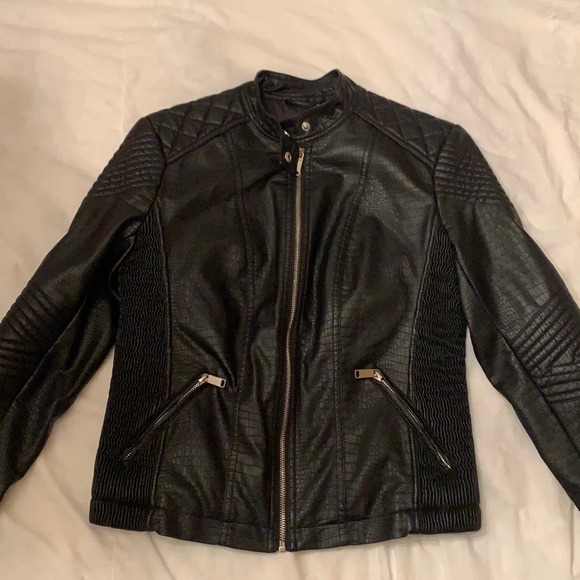 Black leatherette jacket - Picture 3 of 10